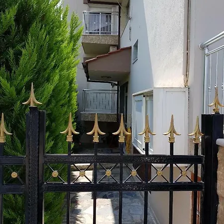 Dimitris Apartment *